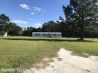 3 Pine Rd, Ellabell, GA 31308