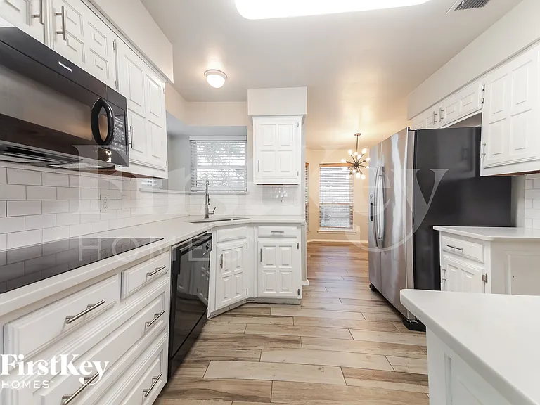 6309 Topaz Way — Photo 7