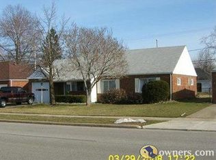 27370 Forestview Ave, Euclid, OH 44132