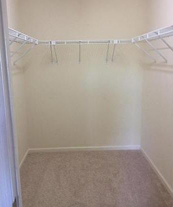 2nd image of 20 Chestnut Commons Ct #20