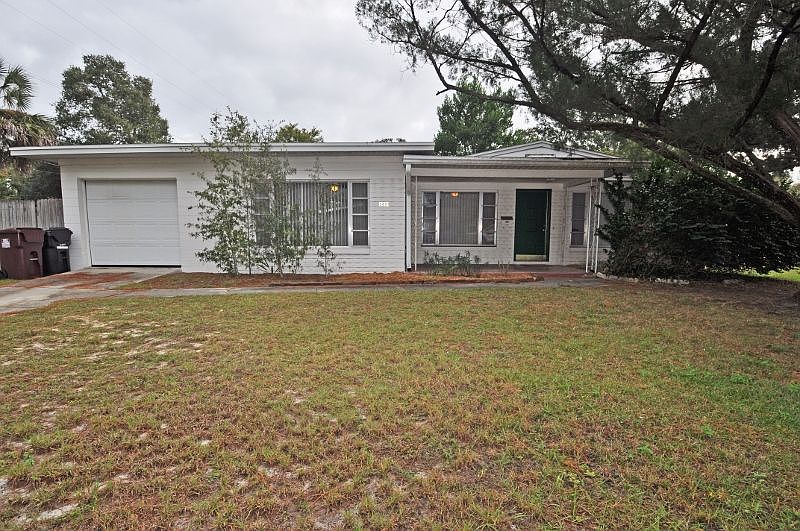 1st image of 3601 Pelican Ln