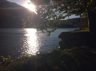 2524 Suck Creek Rd, Chattanooga, TN 37405