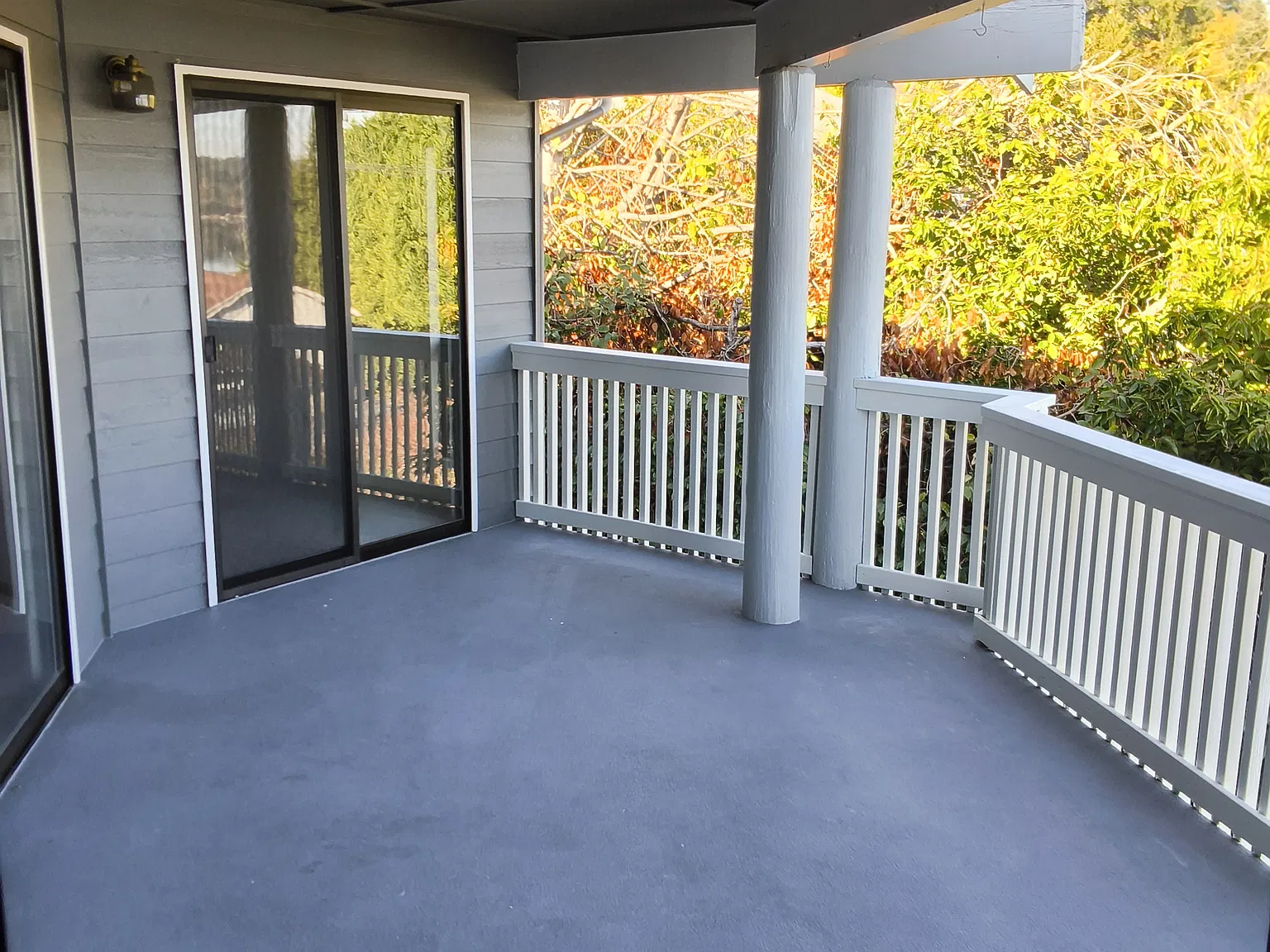 2 bed, 1040 sqft, $2,150 — Photo 3