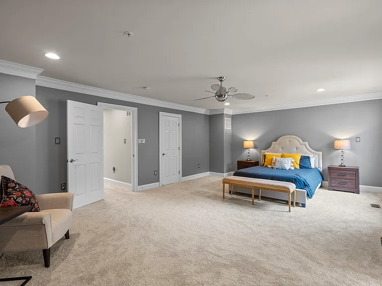 11826 Mango Ln — Photo 22