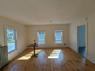326 Main Rd #B, Gill, MA 01354