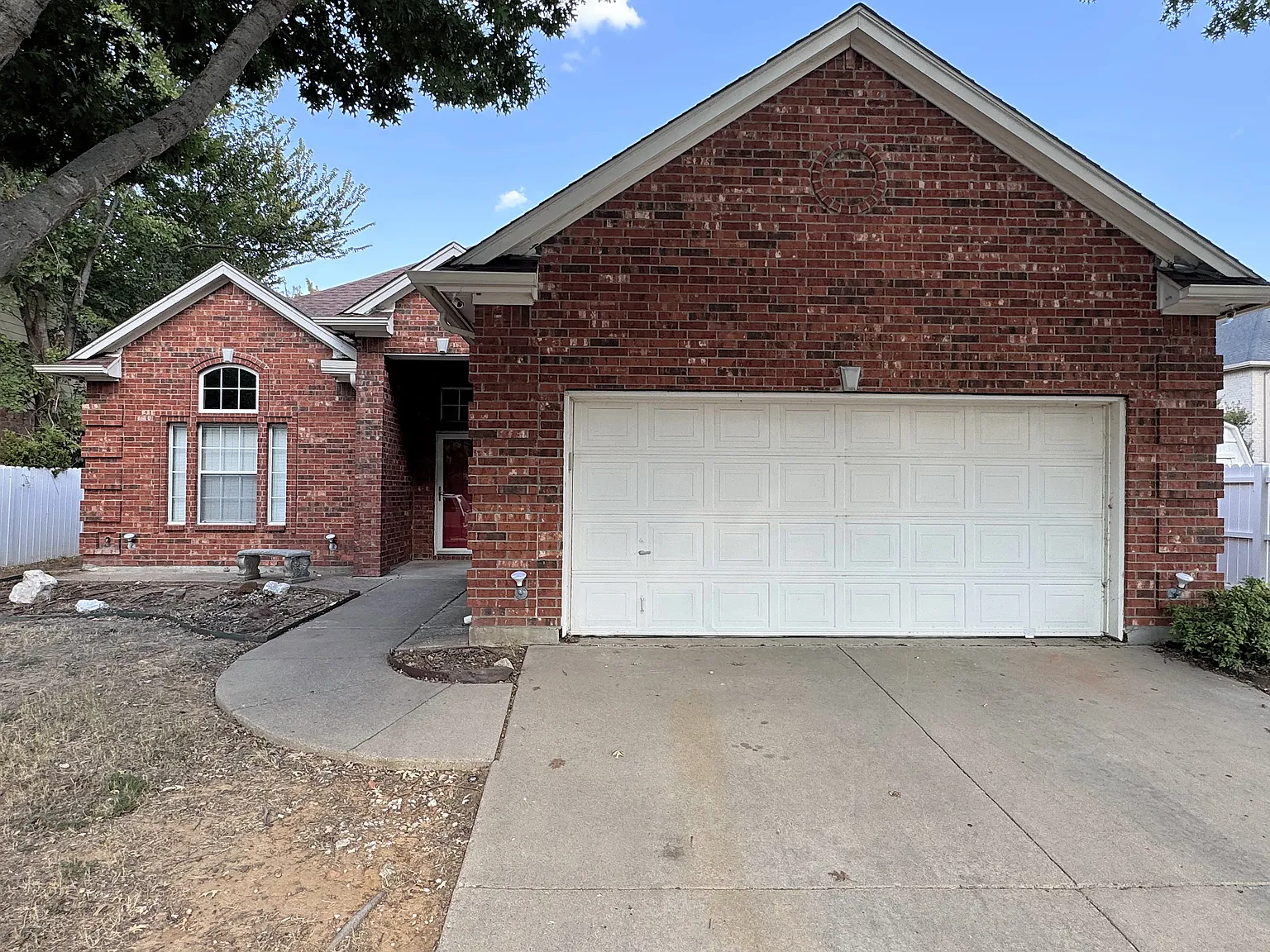 3 bed, 2109 sqft, $2,600 — Photo 3