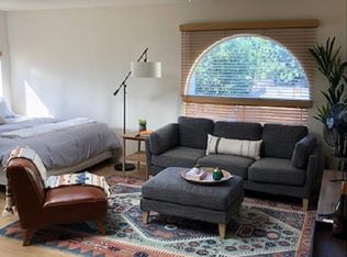 251 E Glaucus St #C, Encinitas, CA 92024