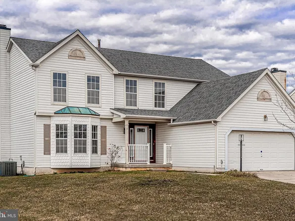 21 Paddock Dr, Glassboro, NJ 08028