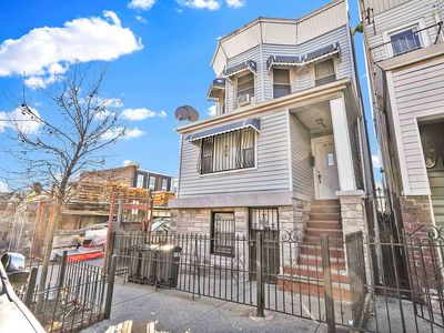 32-56 107th St, East Elmhurst, NY, 11369
