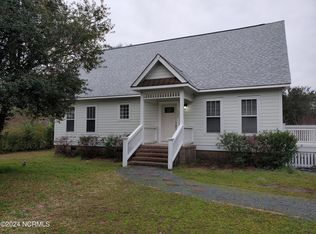 125 Formosa Dr, Wilmington, NC 28403