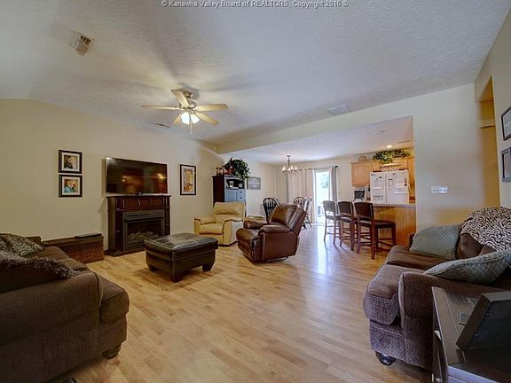 5th image of 38 Trout Creek Cir