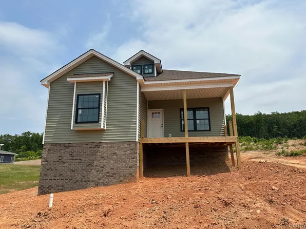 1013 Dodson Dr, Rustburg, VA 24588