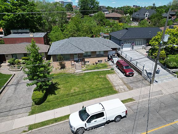 4th image of 362 Maple Leaf Dr