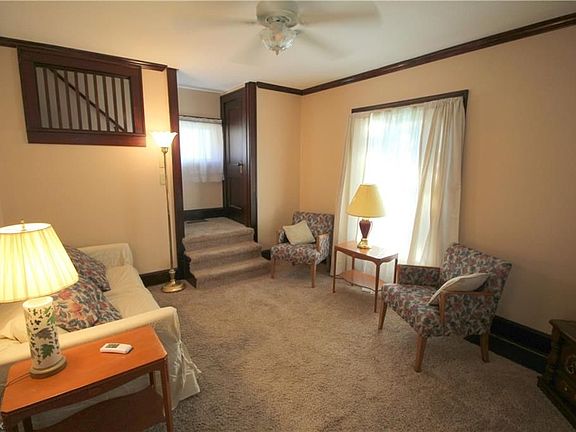 2nd image of 309 N Lyman St
