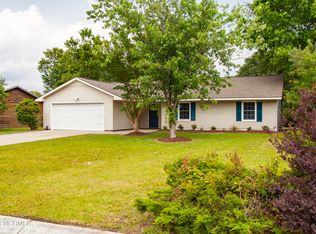 203 Poplar Rd, Havelock, NC 28532