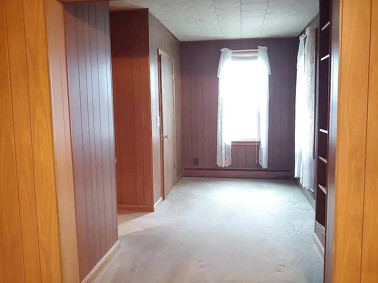 541 Baer Ave — Photo 6