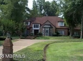 112 Pinecrest Dr, Union, MS 39365