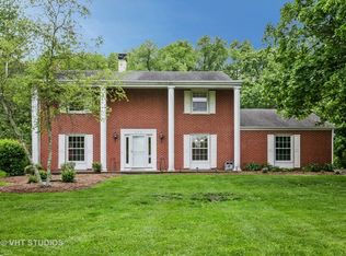 945 Willow Ln, Dundee, IL 60118