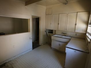 8449 Ranchito Ave, Panorama City, CA 91402