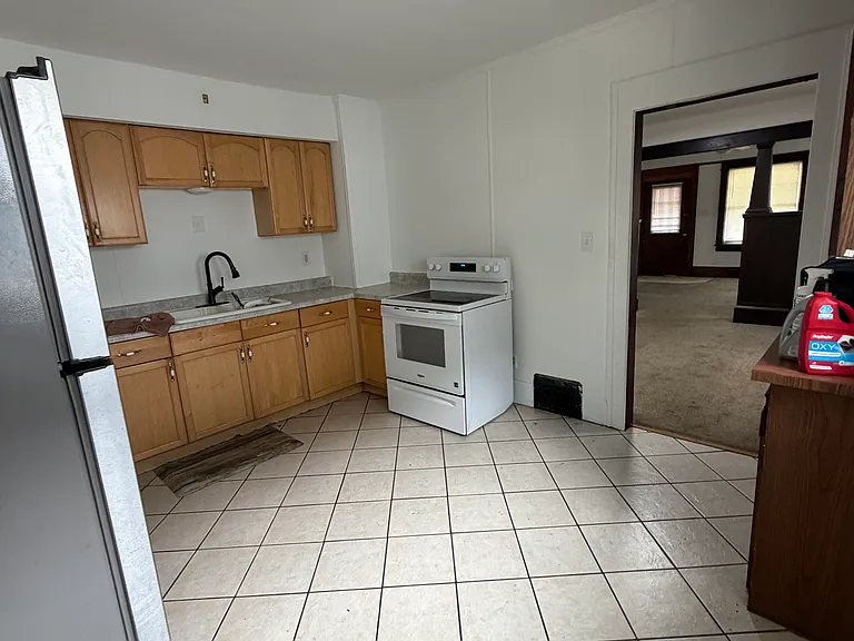 904 Columbia Ave #A — Photo 8
