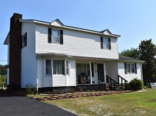 745 Bowling Branch Rd, Manchester, KY 40962