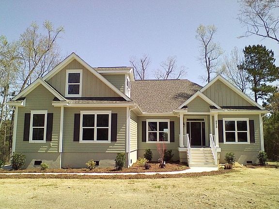 2nd image of 4810 Silver Oak Ln