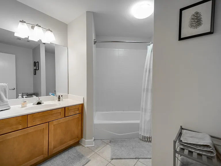515 E Capitol Ave #207 — Photo 12