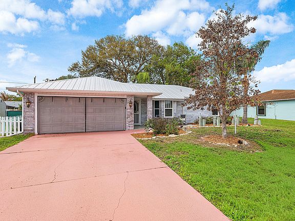 2nd image of 2114 SE Midtown Road