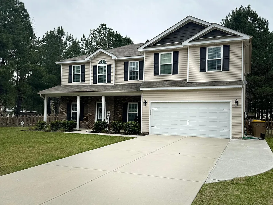 17 Saddlebrush Rd