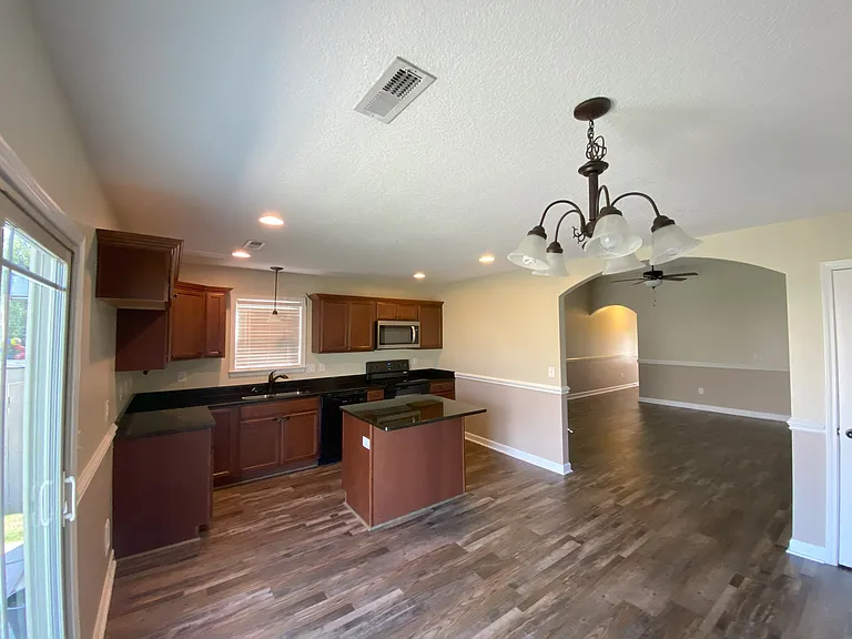 335 Aniken Cir — Photo 22