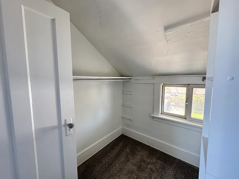 2920 Walnut St — Photo 11