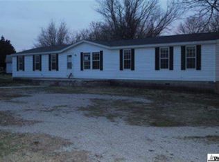1201 W Maple St, Independence, KS 67301