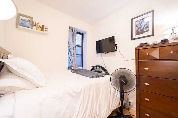 Rented by KYLM, LLC | media 7