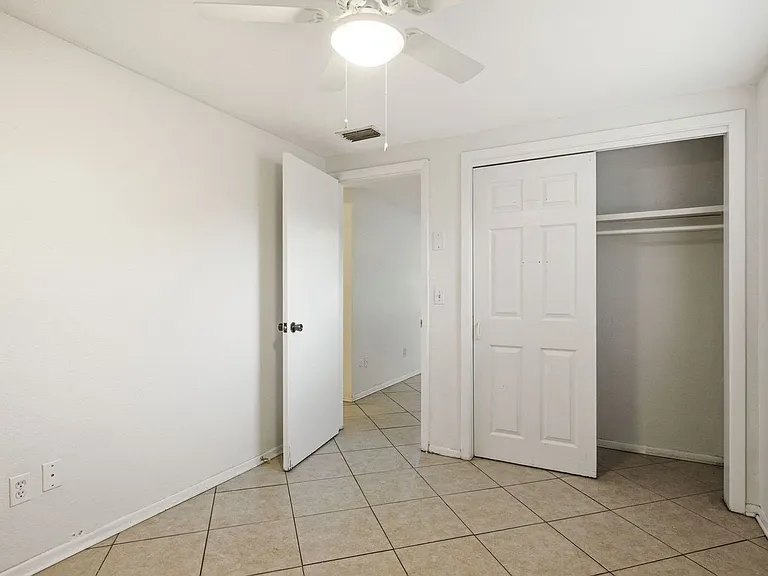 417 Milwaukee Ave — Photo 14