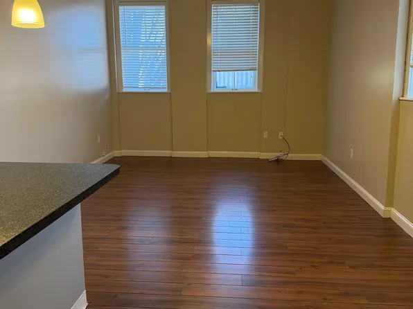 1054 S Kingshighway Blvd, Saint Louis, MO