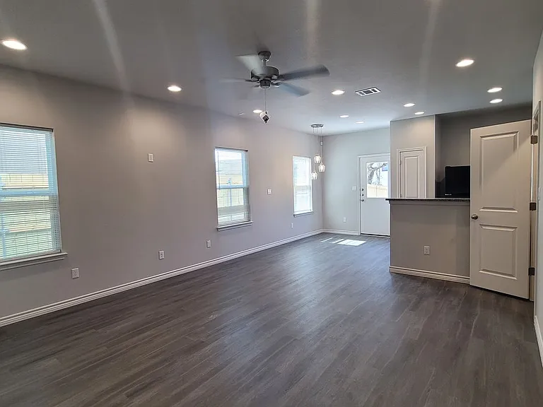 104 Peruna Dr — Photo 22
