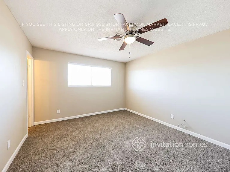 4753 N 70th Ave — Photo 8
