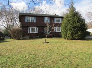 23 Jeryl St, Eatontown, NJ 07724