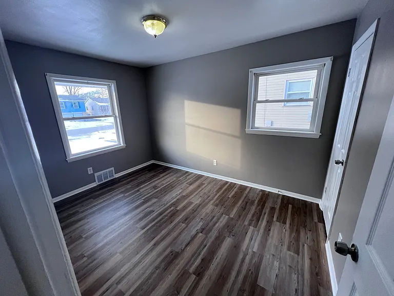 129 Kleber Ave — Photo 12
