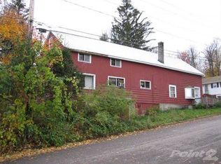8 Wilson St, Malone, NY 12953