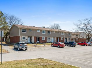 3893 B Old Richmond Rd, Ottawa, ON K2H 8T8