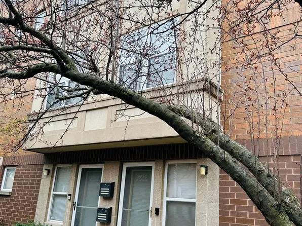 3951 W Ainslie St APT 7, Chicago, IL 60625