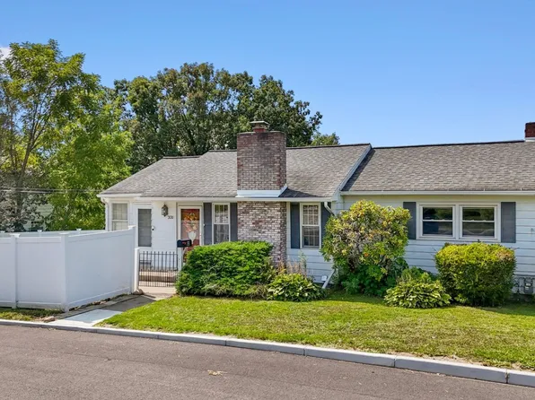 331 N Arthur Ave, Endicott, NY 13760