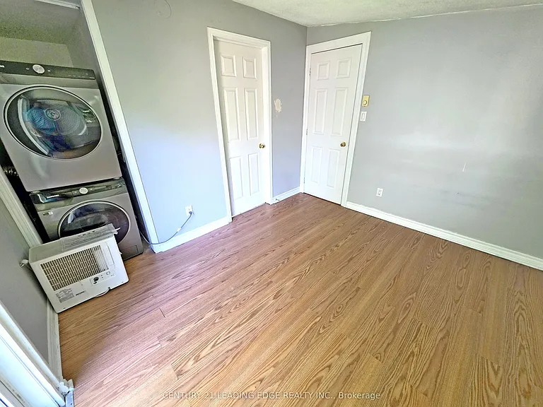 235 Bayview Ave #B — Photo 7
