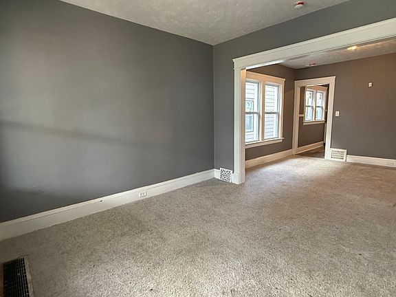 3rd image of 3358 E 132nd St #1