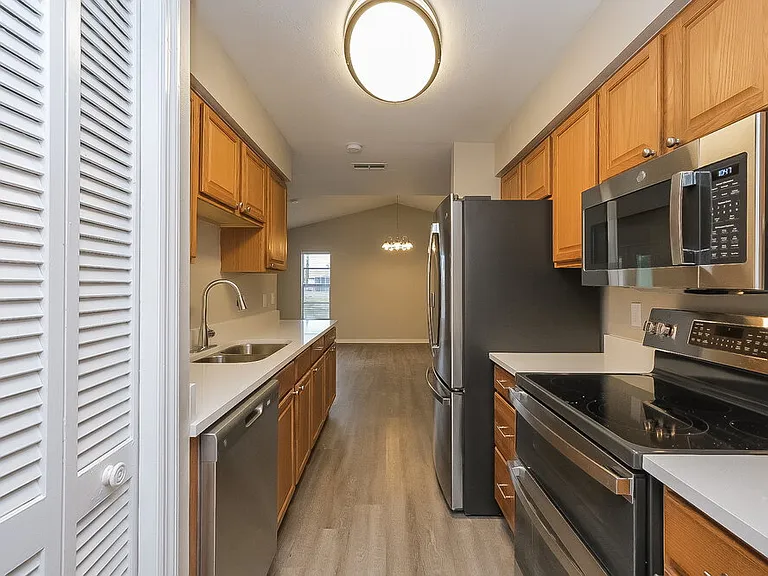 4360 Grandwood Ln — Photo 9