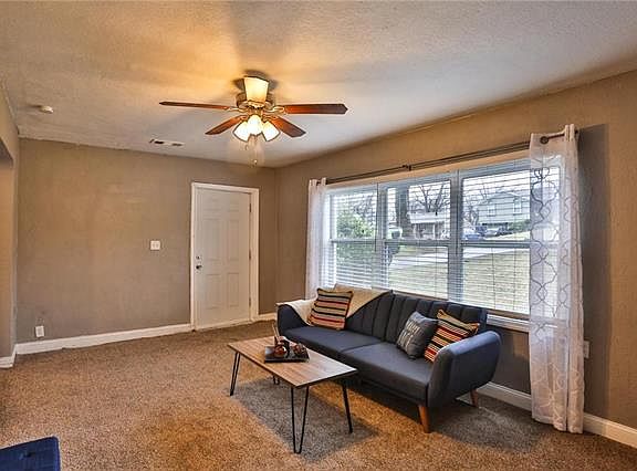 2nd image of 9604 E Linwood Blvd