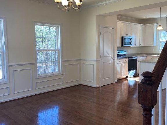 5th image of 4235 Campbell View Ln