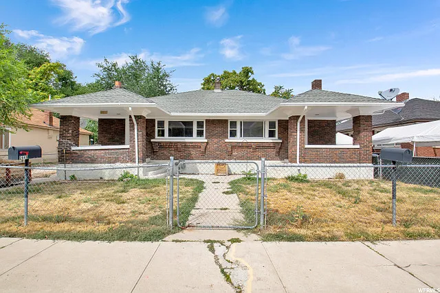 2849 Liberty Ave — Photo 12