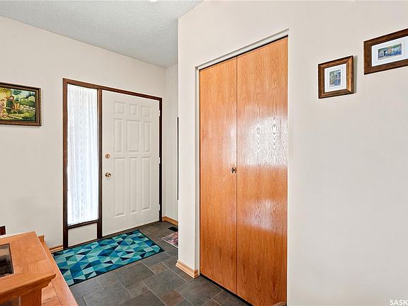 5th image of 522 Delaronde ROAD
